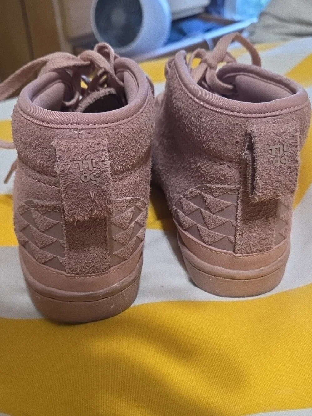 So ILL Chukka - Dirty Pink Jason Momoa Sneakers 6.5